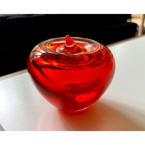 Red Glass Apple Paper Weight - Picture 5 of 8